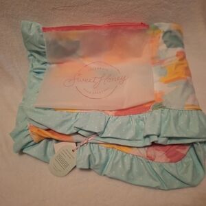Sweet Honey Multicolor Ruffled Blanket